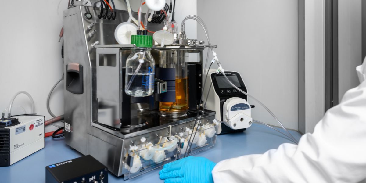 pH Monitoring is the Key to Cell Culture Scientific Bioprocessing